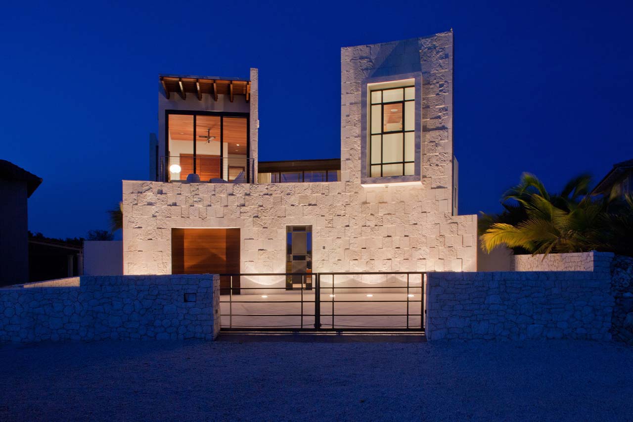 Bonaire Residence by Silberstein Architects Photo by Robin Hill (c) HI RES (8)