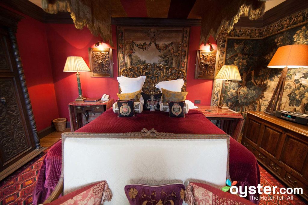 WHERE TO STAY-The Witchery by the Castle