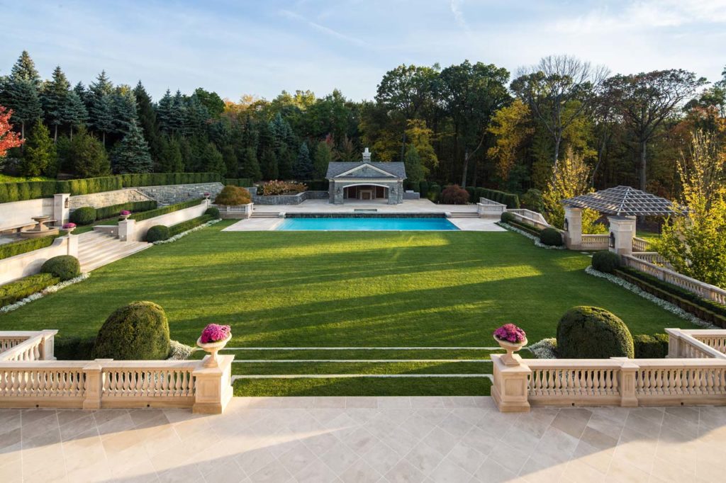 Pool - Poolhouse - Backyard