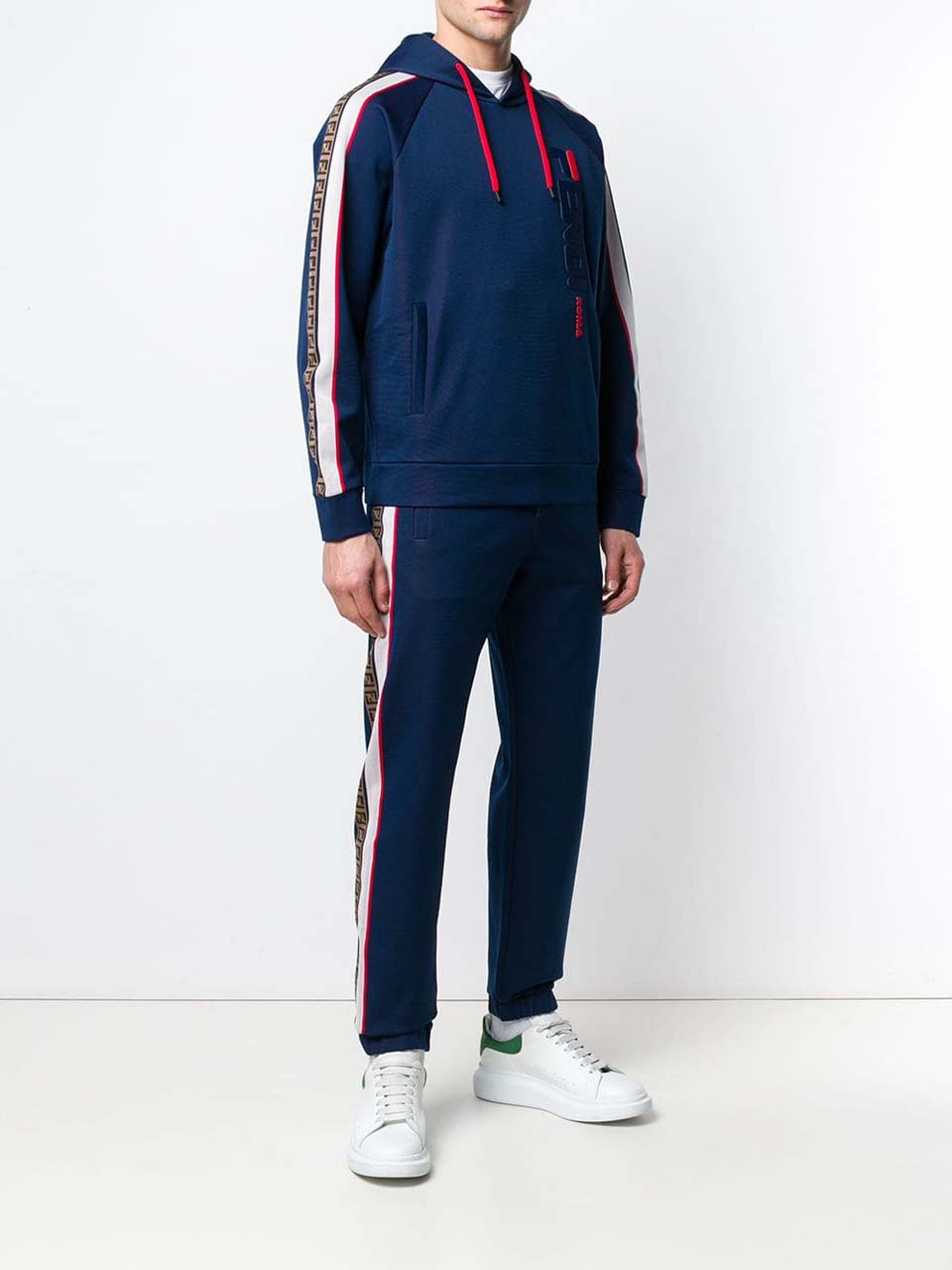 vindruer Mars importere fendi sweat suit,www.starfab-group.com