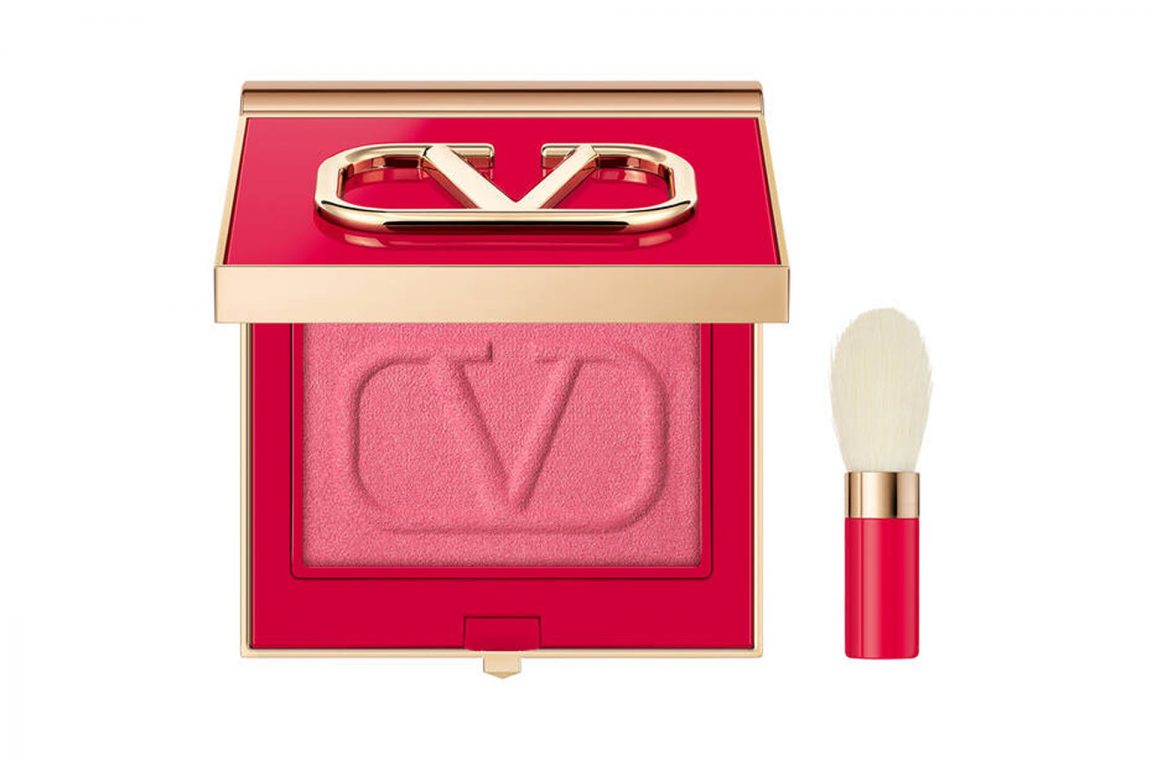 Тональный valentino. Valentino eye2cheek. Valentino eye2cheek Swatches. Valentino very Valentino тональный. Valentino very Valentino тональный крем.